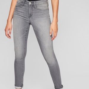 Athleta Sculptek Denim size 2P